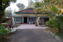 Příjezdová cesta k Amarasinghe´s guest house Příjezdová cesta k Amarasinghe´s guest house