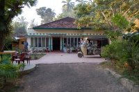 Příjezdová cesta k Amarasinghe´s guest house